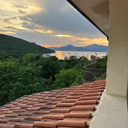 Lazarus Bigova Apartments Tivat Exterior photo