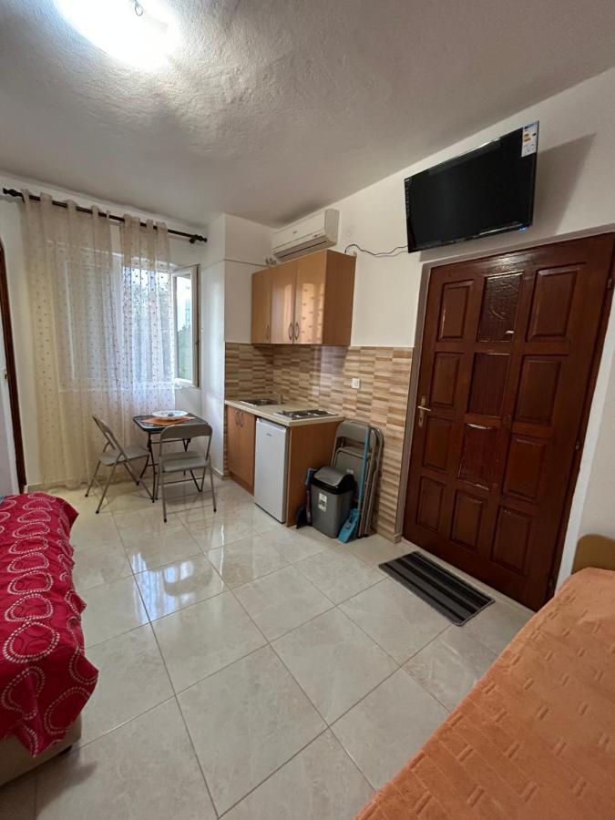 Apartment Lazarus Bigova *